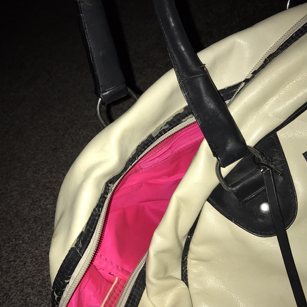 RARE Vintage Extra Large Juicy Couture Bowling Bag - Picture 10 of 17